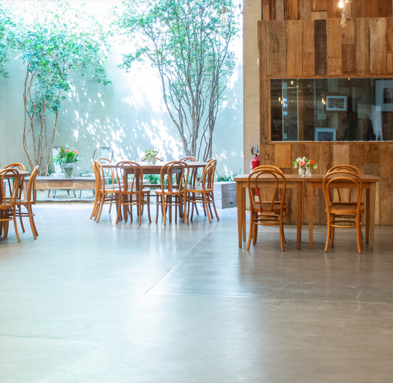 Ambiente interno/externo do espaço Casa Manioca - Foto 4