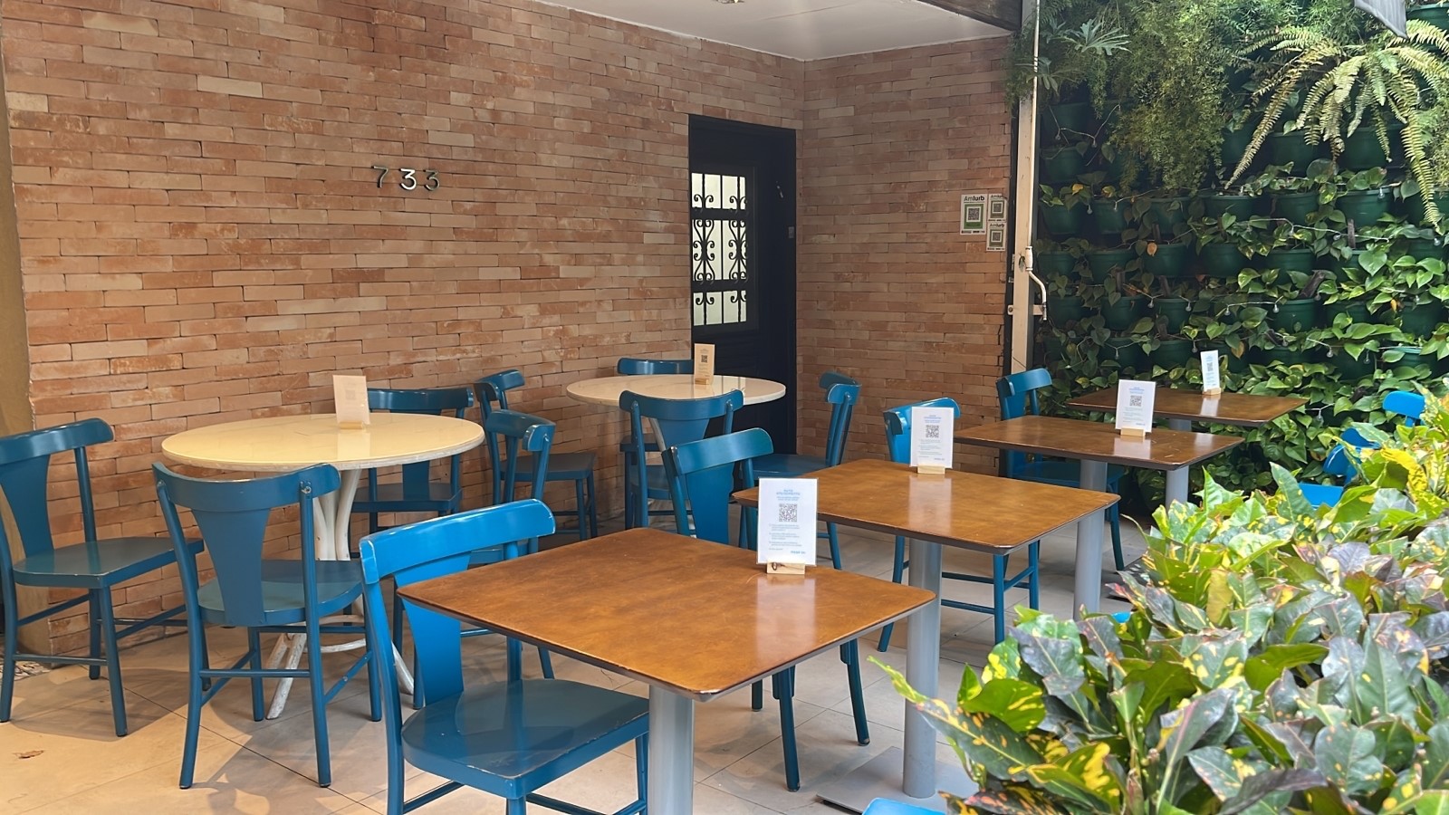 Ambiente interno/externo do espaço Filó Café - Foto 2