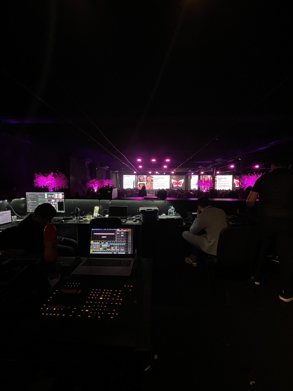 Ambiente interno/externo do espaço COLISEU CONVENÇÕES - Foto 11